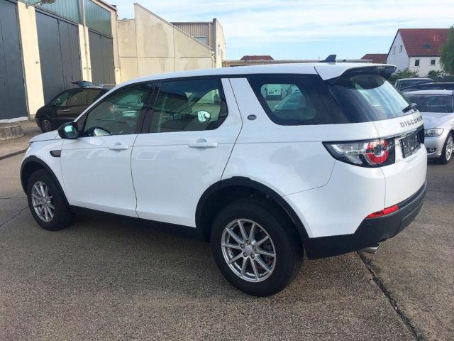 Left hand drive car LANDROVER DISCOVERY SPORT (01/06/2017) - 